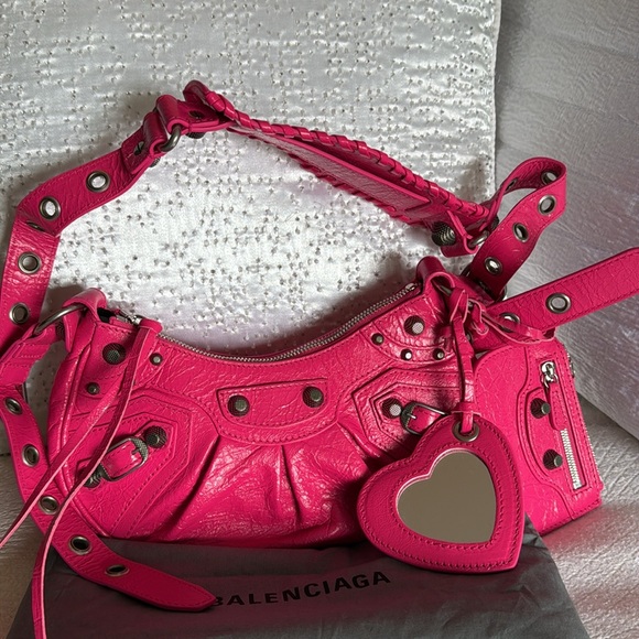 ❌SOLD❌Balenciaga Le Cagole XS Pink Crinkled Leather Two Way Bag - Picture 5 of 14